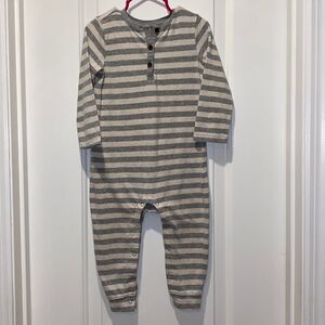 GYMBOREE jumpsuit size 18-24 months